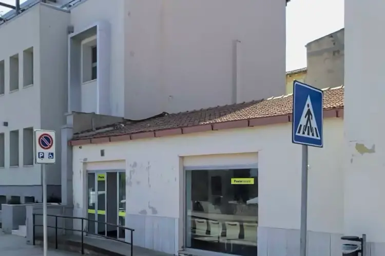 Uffici postali a Porto Torres (foto Pala)