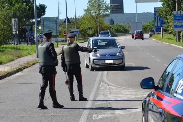 (foto carabinieri)