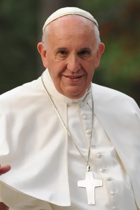 WWW.ACEPIXS.COM September 25, 2015 New York City Pope Francis was seen in the Popemobile traveling through Central Park on September 25, 2015 in New York City. Credit: Kristin Callahan/ACE Tel: 646 769 0430 Email: info@acepixs.com www.acepixs.com