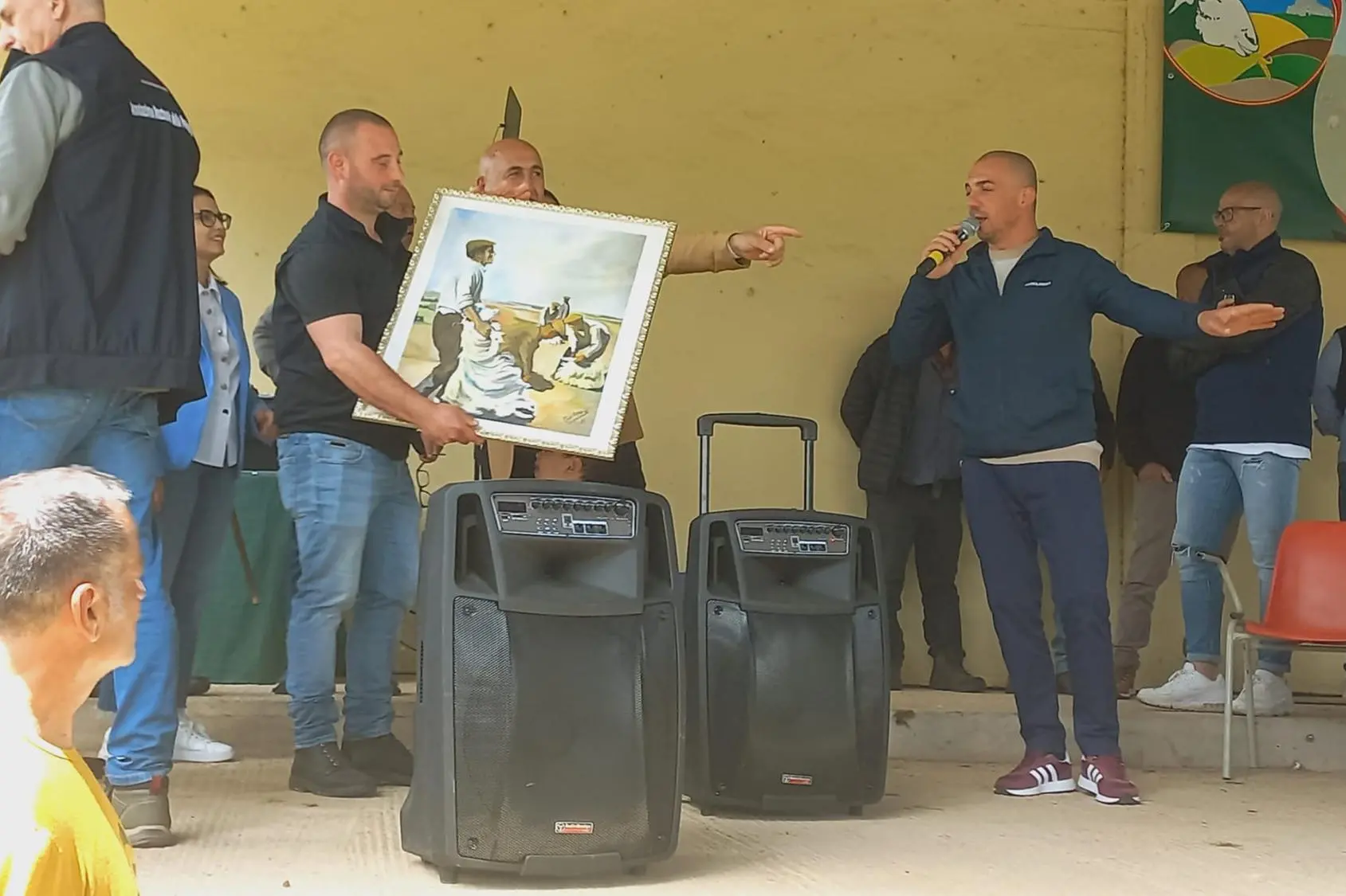 Macomer, Alessio Castangia l'allevatore più giovane alla mostra nazionale ovini (Foto F. Oggianu)