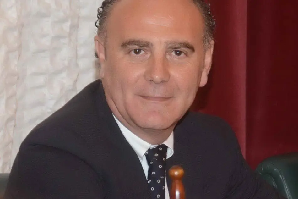 Il sindaco Mario Bruno