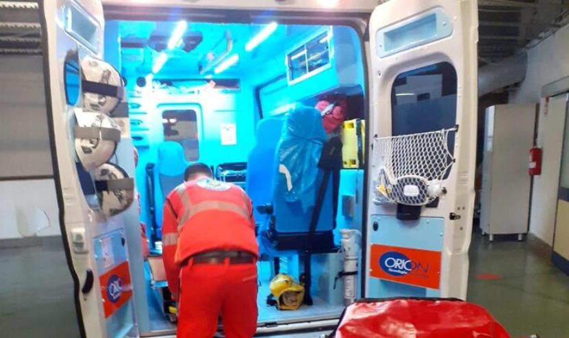 Auto fuori strada sulla Statale 196: inutili i soccorsi per il conducente