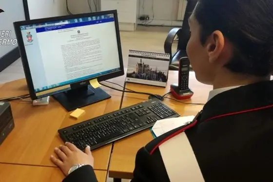 Carabinieri in servizio (Foto simbolo)