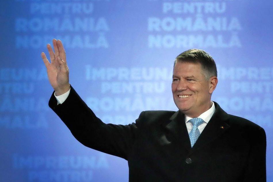 Romania, il conservatore europeista Iohannis riconfermato presidente
