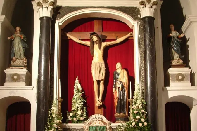 Il Santissimo Crocifisso di Galtellì (foto Diocesi di Nuoro)