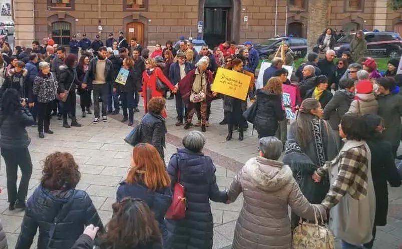 Il flash mob (foto L'Unione Sarda - Pinna)