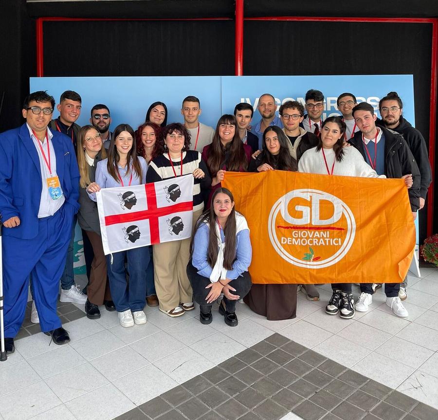 Pd a caccia di idee: «Pronti ad ascoltare l’Isola che cambia»