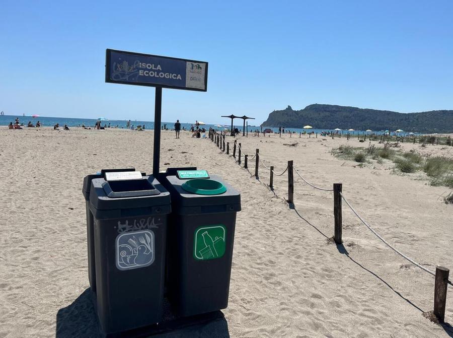 Assalto alla spiaggia, ecco le isole ecologiche