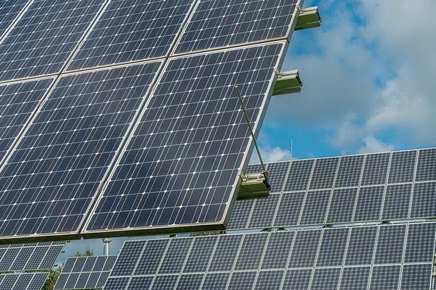 Sennariolo: pagano 24mila euro per un impianto fotovoltaico, ma era una truffa