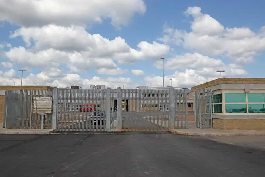 L'ingresso del carcere (Archivio L'Unione Sarda)