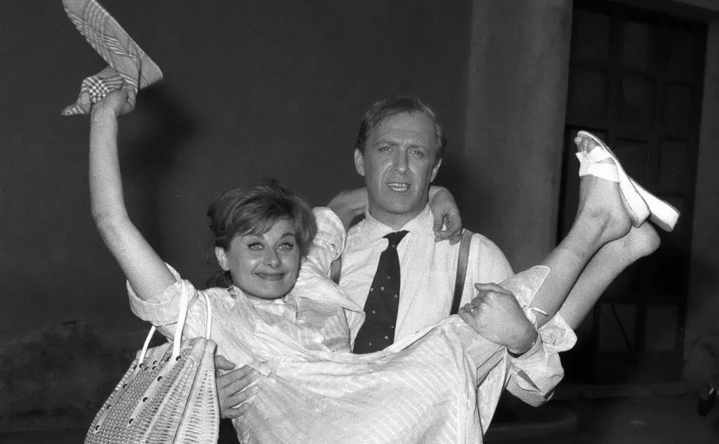 Con Sandra Mondaini nel 1960