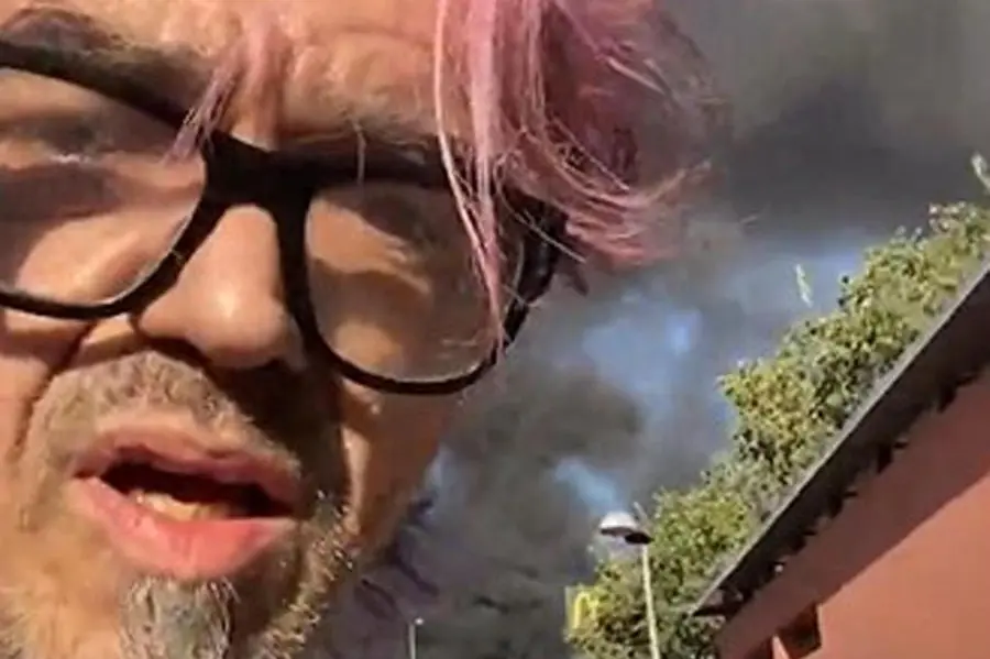 Morgan durante l'incendio (Instagram via Ansa)