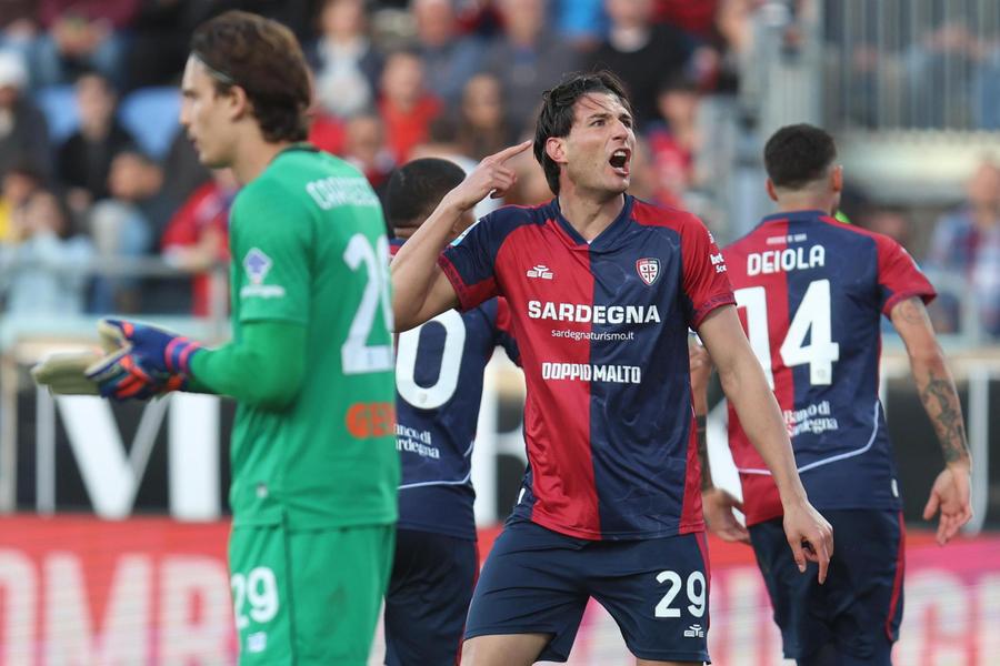 Entusiasmante 3-2 del Cagliari all’Atalanta: salvezza a un passo