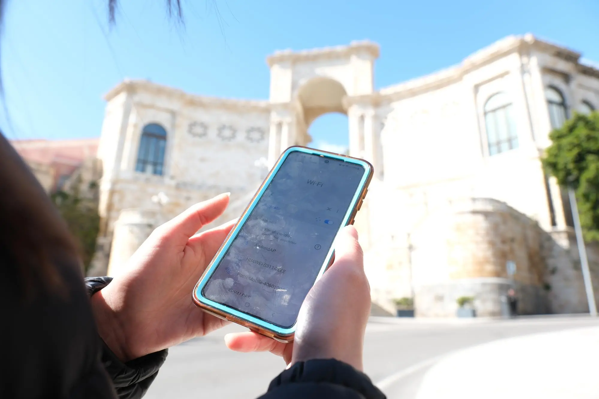 Prove di wi-fi al Bastione (foto Ungari)