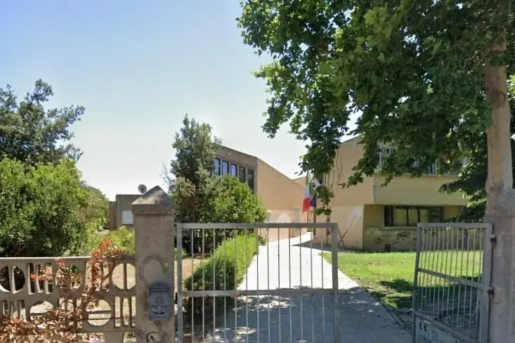 La scuola secondaria di via Trieste (foto del Comune)