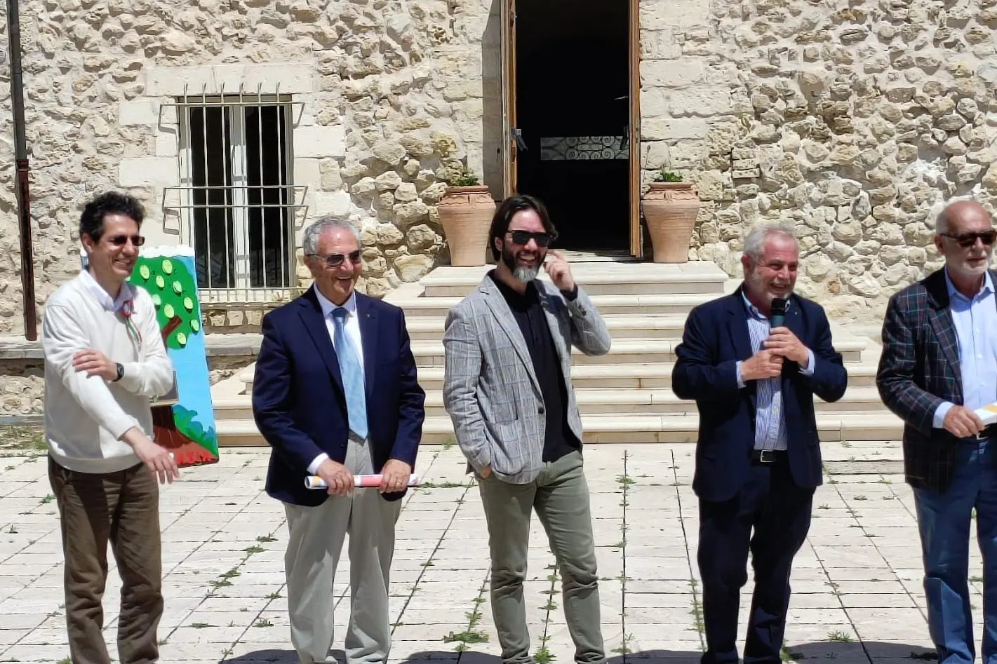 Un momento della cerimonia conclusiva del progetto (foto concessa)