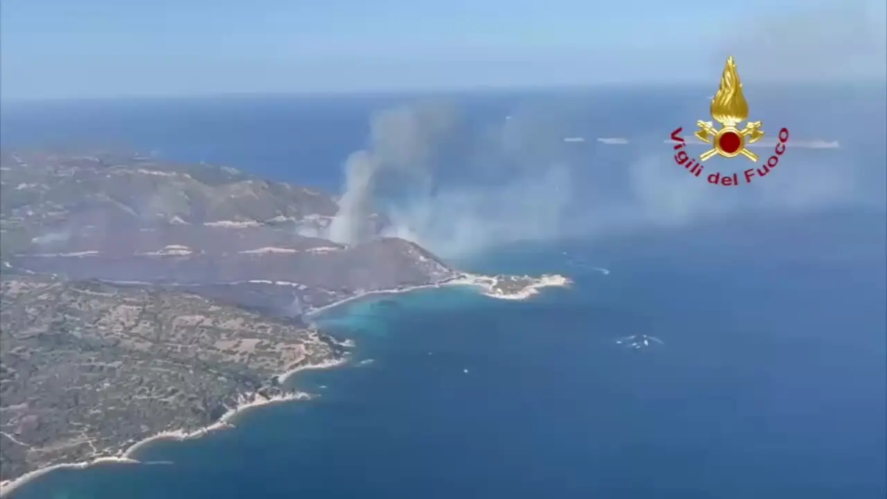 https://immagini.unionesarda.it/version/c:NWFmYmFiMTItMmI1My00:Y2NkM2ZhNWYtZjE0Yi00/image.webp?f=16:9