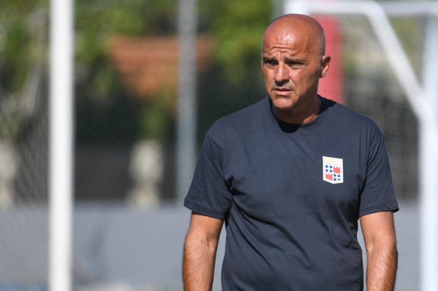 Calcio femminile, il tecnico Simula lascia la Torres