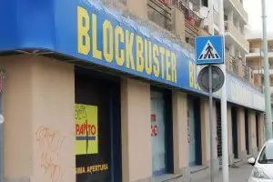 Blockbuster in viale Marocni a Cagliari