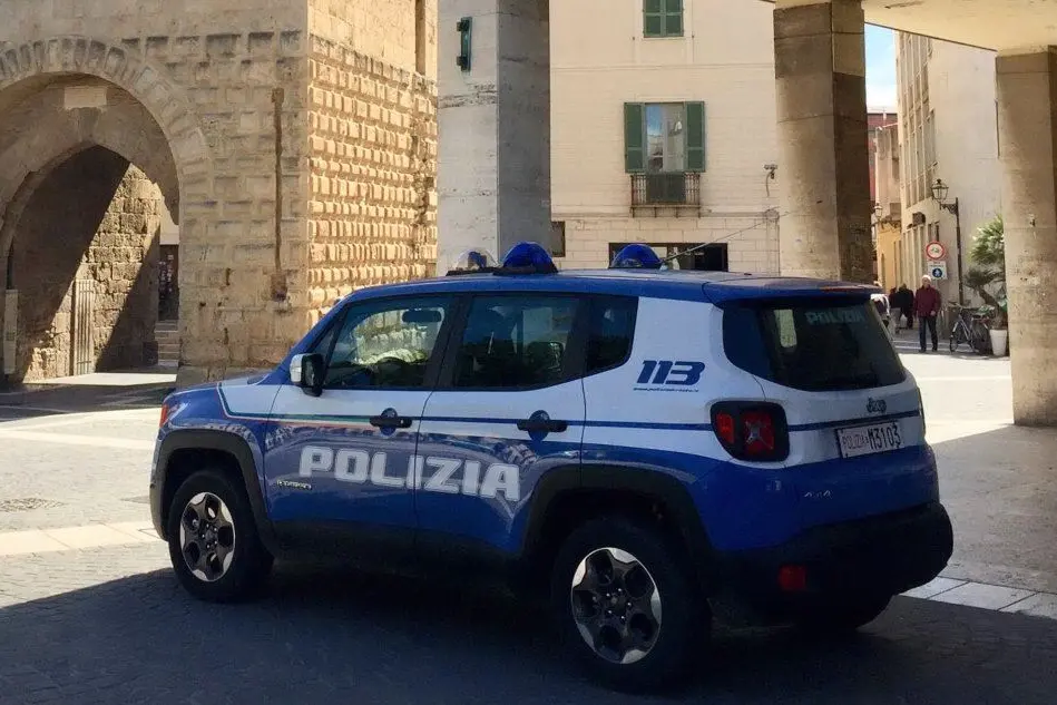 Controlli della polizia a Oristano