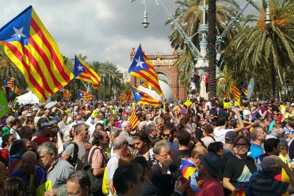 La Sardegna sostiene la Catalogna: &quot;Il voto popolare non deve mai fare paura&quot;