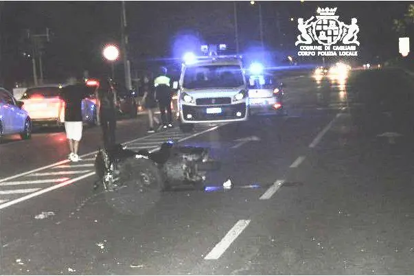 L'incidente in via Lungosaline (foto Polizia locale)