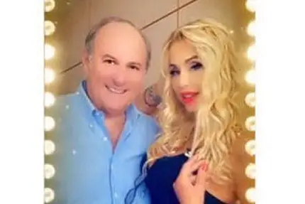 Gerry Scotti e Valeria Marini (foto Instagram)