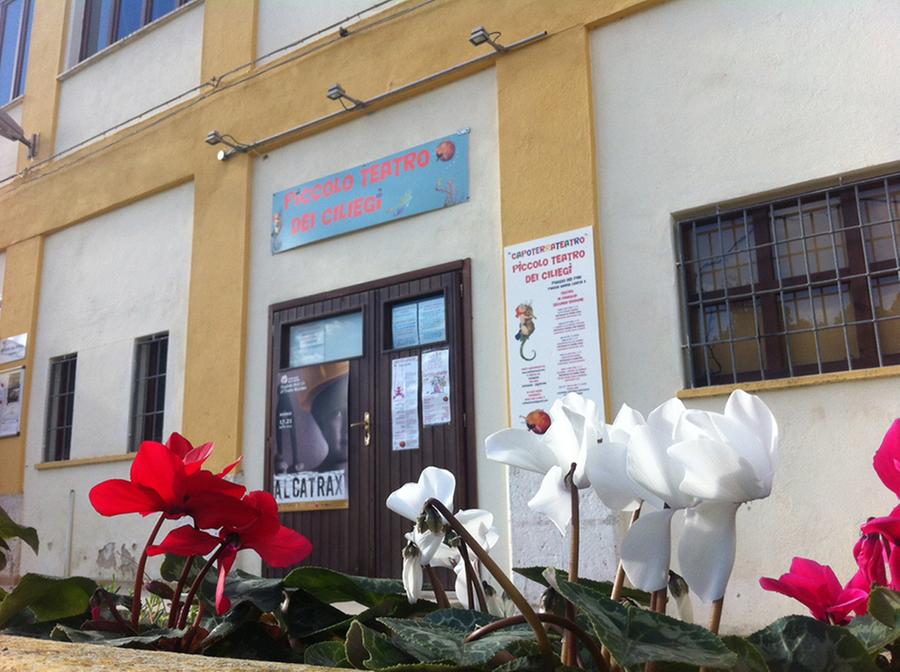 Rassegna di spettacoli al piccolo teatro dei Ciliegi