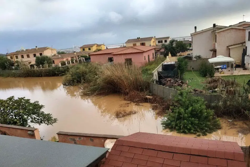 Il laghetto (Foto del lettore Roberto Mingoia)