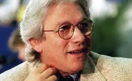 Emilio Vesce, radicale campano, morto nel 2001