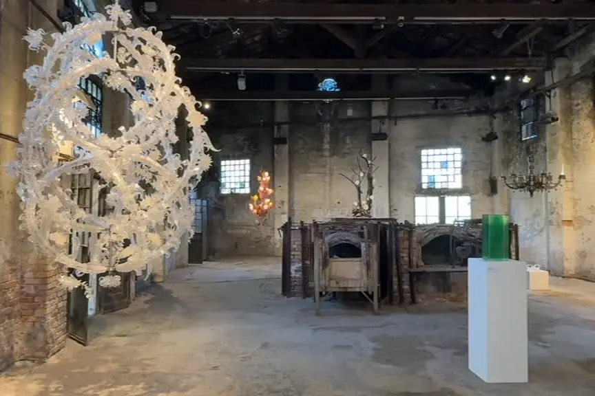 Glasstress, da Murano a Venezia il vetro sposa l'arte contemporanea