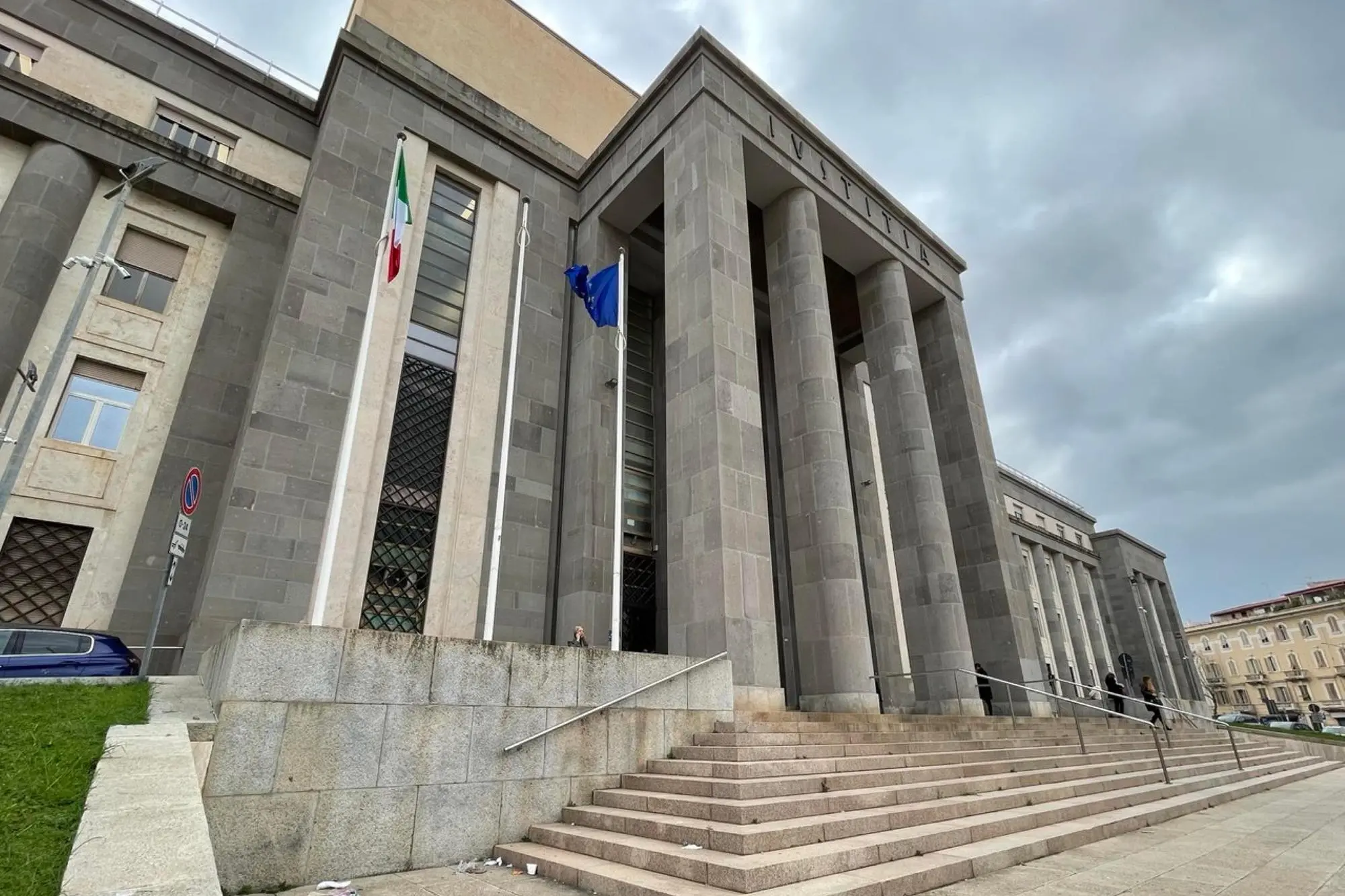 Il Tribunale di Cagliari (Ansa)