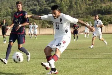 Pinilla impegnato nella prima amichevole