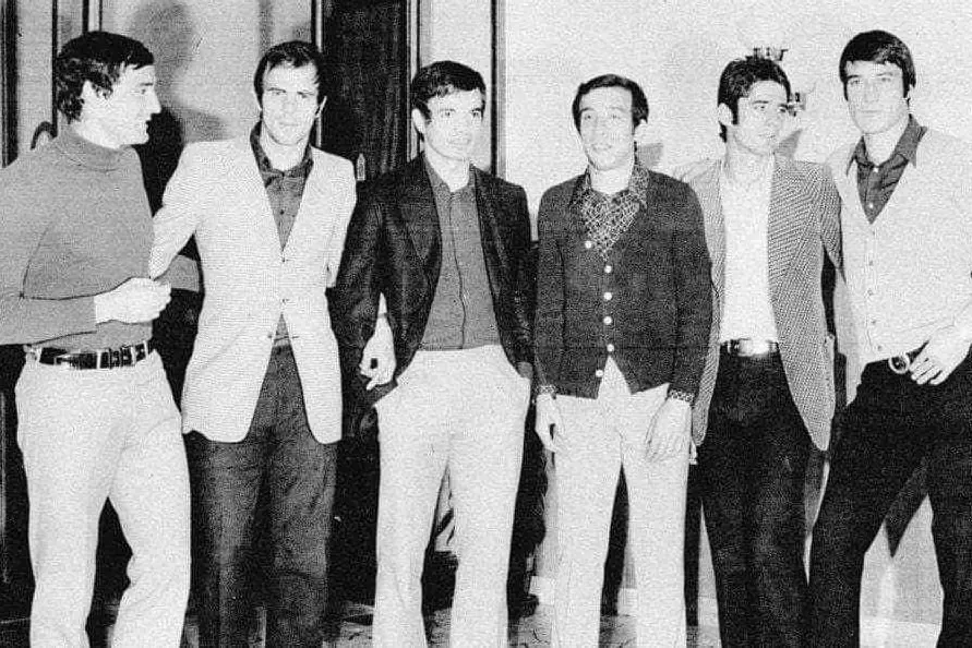 Da sinistra: Gigi Riva, Comunardo Niccolai, Bobo Gori, Pierluigi Cera, Angelo Domenghini, Enrico Albertosi (L'Unione Sarda)
