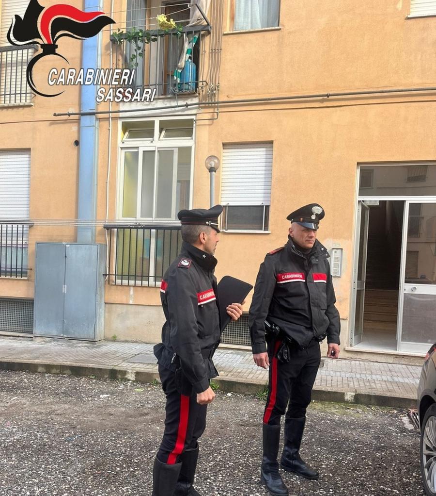 Seviziata e violentata per giorni