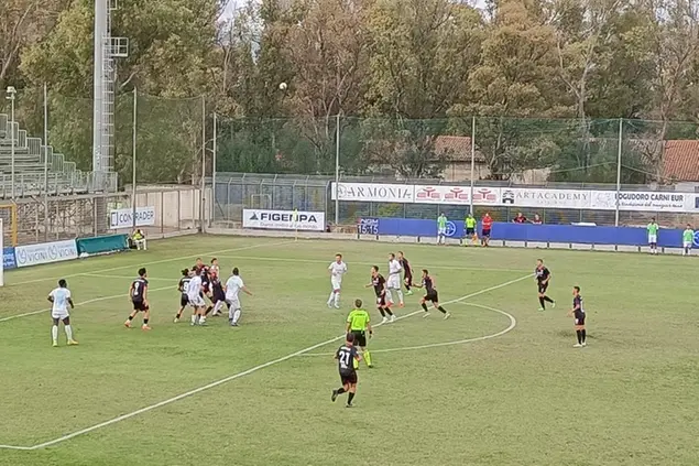 Un'immagine della gara d'andata tra Olbia e Fiorenzuola (foto Giagnoni)
