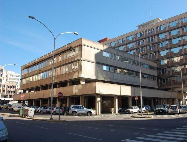 Centro vaccinale trasferito: Zedda contro l’Asl