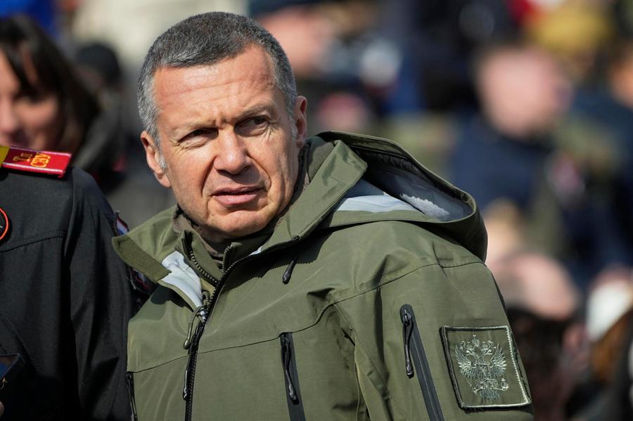 Solovyov attacca ancora: «Meloni condivide le idee di Mussolini e sostiene i nazisti di Kiev»