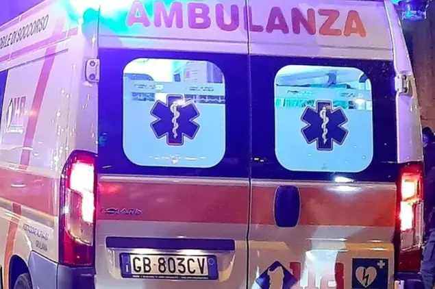 Un'ambulanza