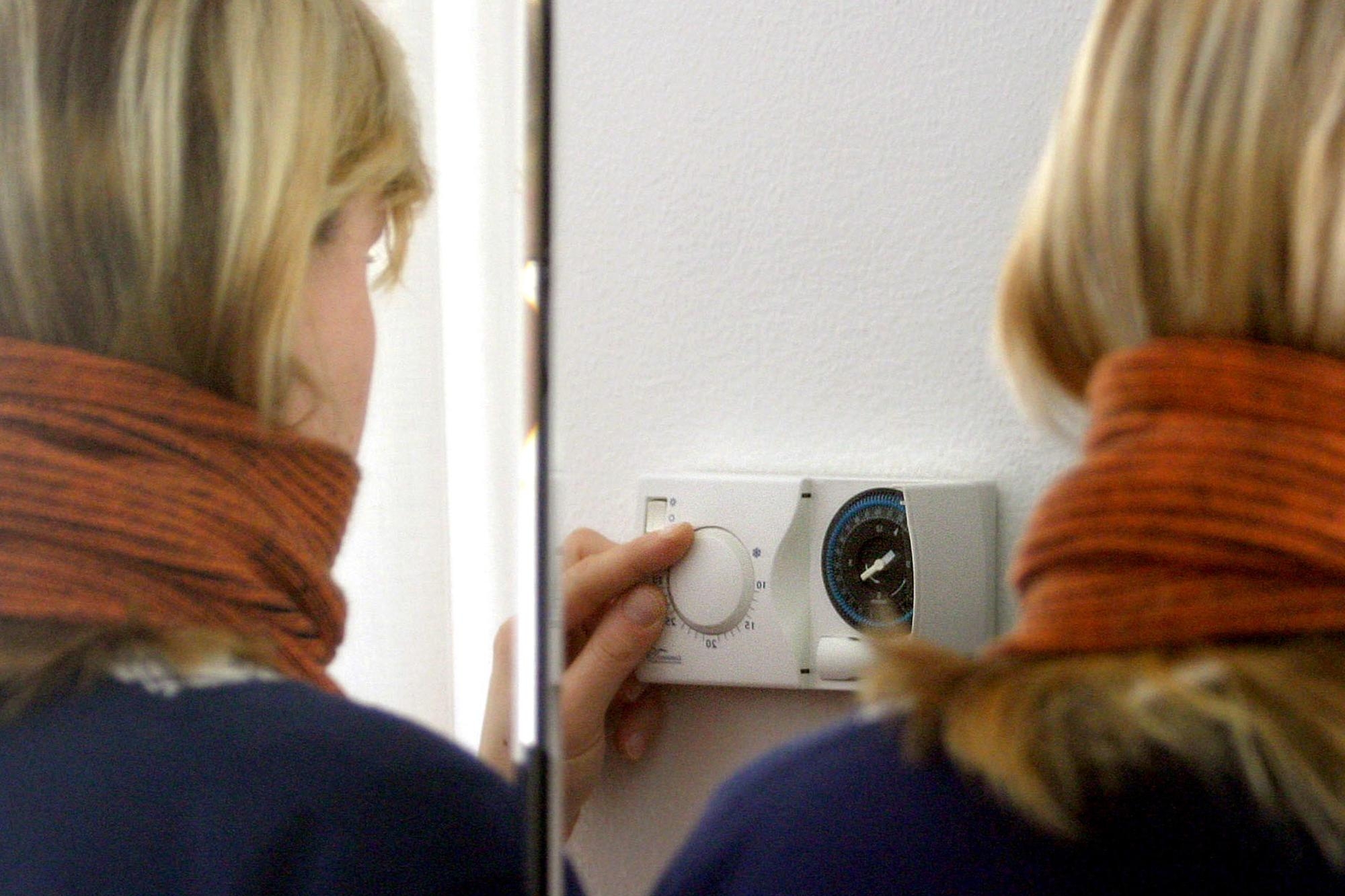 Il termostato dell' impianto di riscaldamento (Foto Ansa)