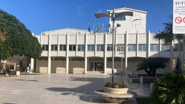 https://immagini.unionesarda.it/version/c:NWQzOWU3Y2EtMzdhYi00:MTEwNjI2NTMtMGI2OS00/image.webp?f=16:9