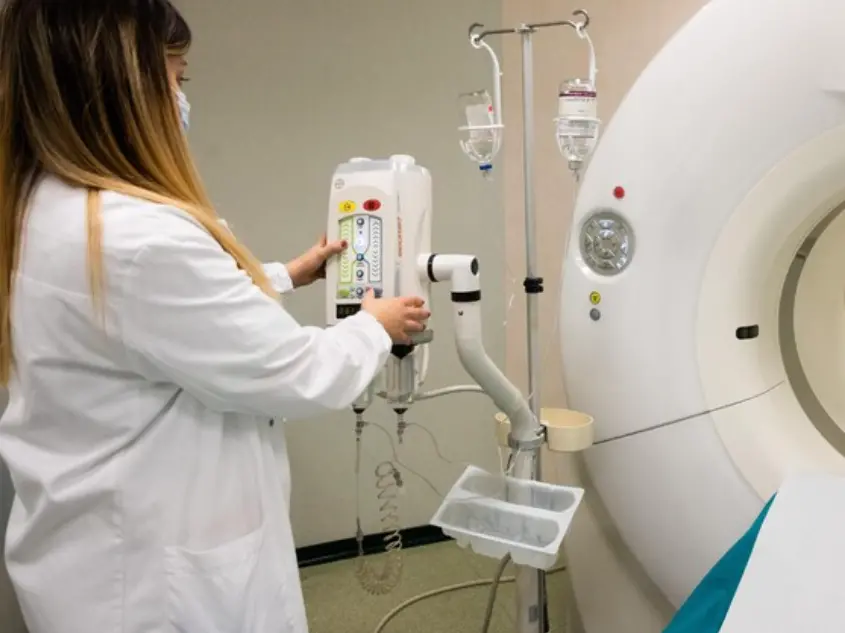 "Critical" wait for CT scans, MRIs, mammograms, and gastroscopy: the Region is ready to "buy" the tests from private providers. (Ansa)