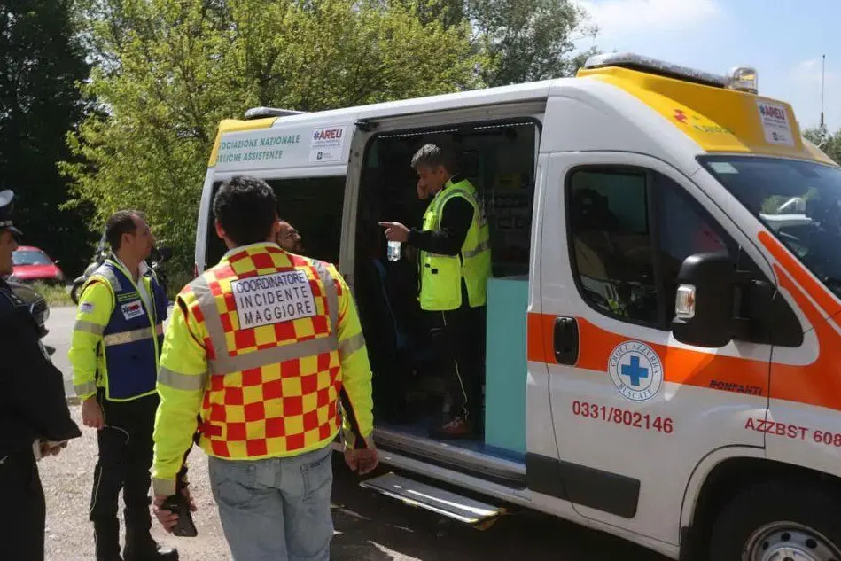 Un'ambulanza