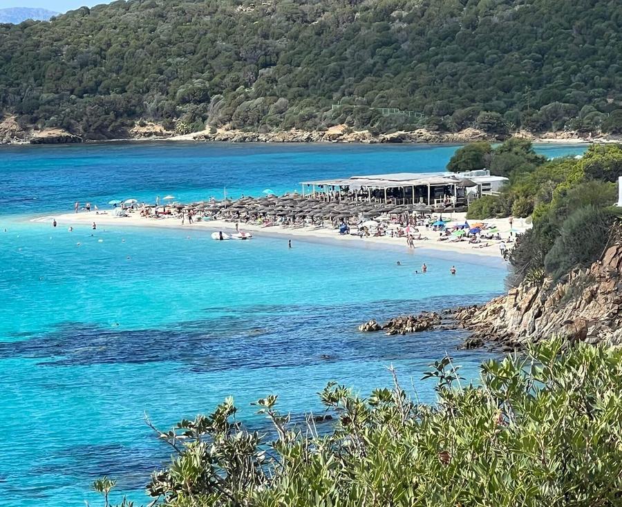 Da oggi la spiaggia di Tuerredda è a numero chiuso