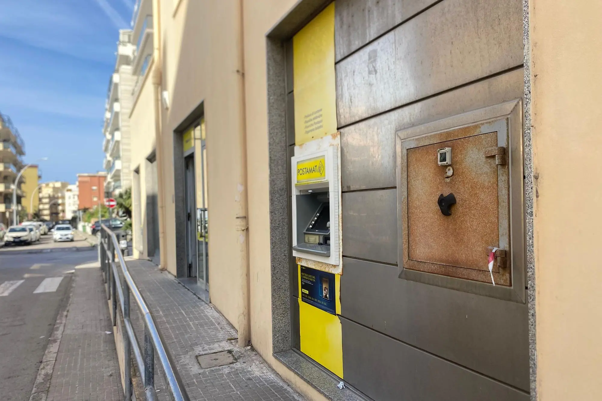 Il bancomat delle Poste di Alghero