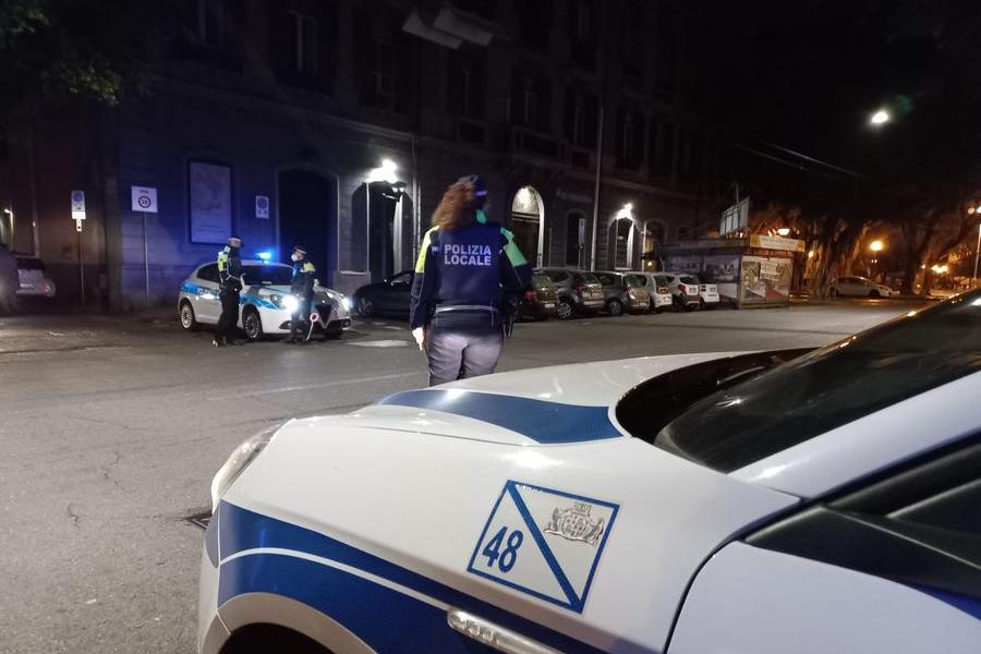 Cagliari, in bici ubriaco provoca un incidente e poi fugge: denunciato