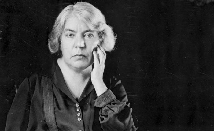 Grazia Deledda, il ruvido talento che conquistò il Nobel