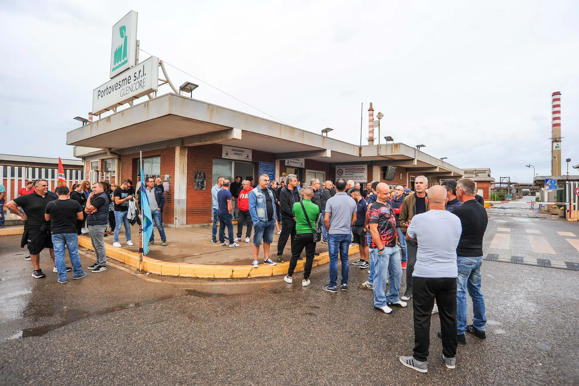 Un recente sciopero a Portovesme (foto Angelo Cucca)