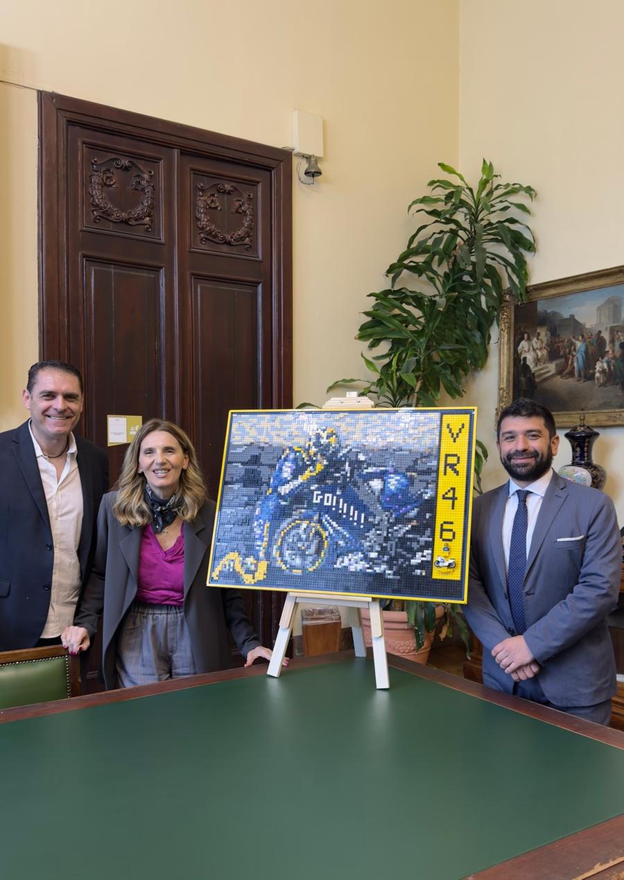 In mostra i monumenti della Sardegna fatti con i Lego