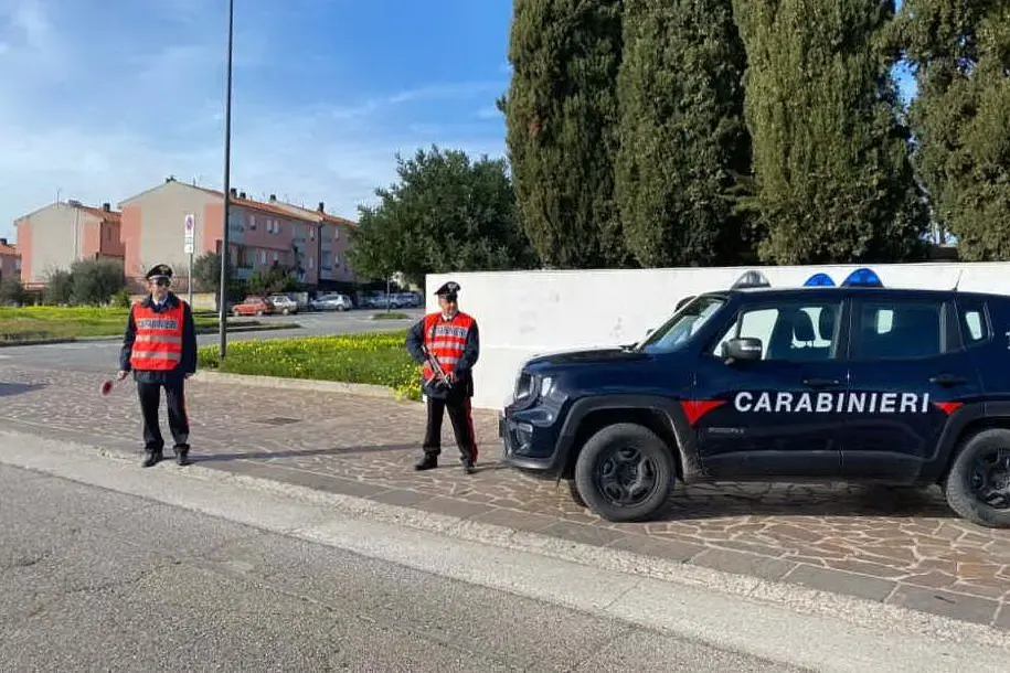 I carabinieri di Tratalias (foto L'Unione Sarda - Scano)